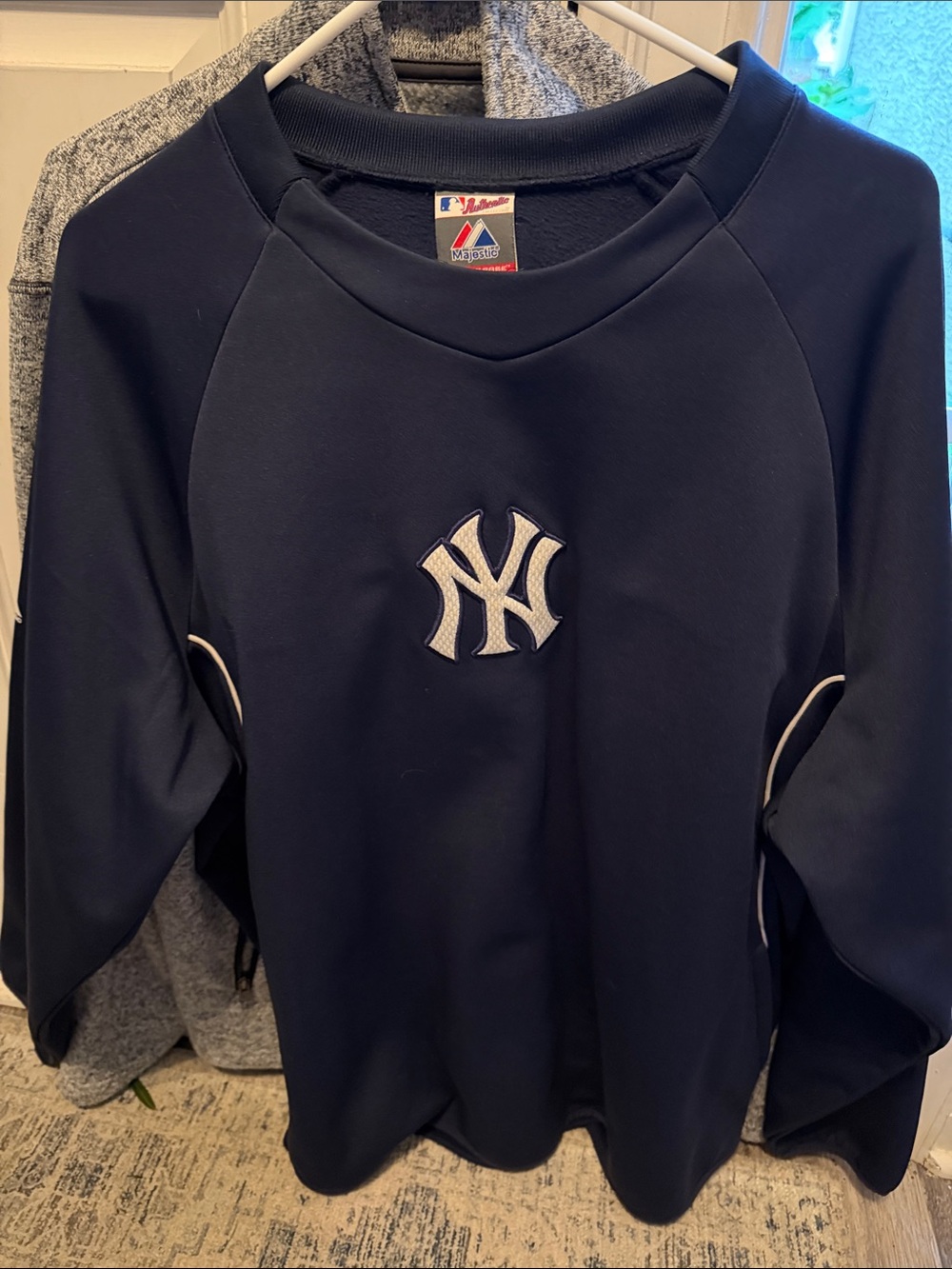 Majestic Navy New York Yankees Pullover with White Logo